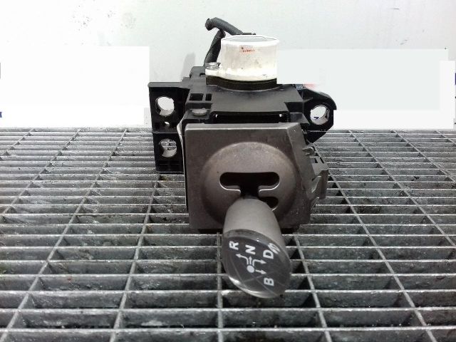 bontott TOYOTA PRIUS Váltógomb