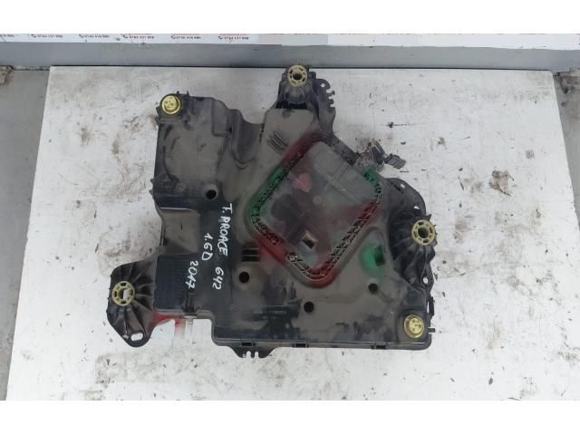 bontott TOYOTA PROACE AdBlue Tartály