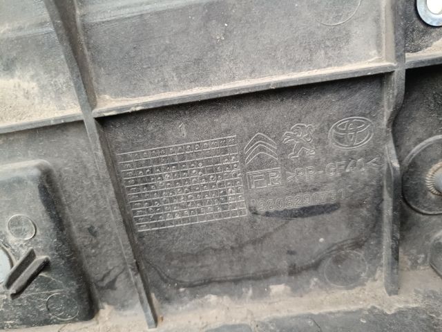 bontott TOYOTA PROACE Homlokfal (Üres lemez)