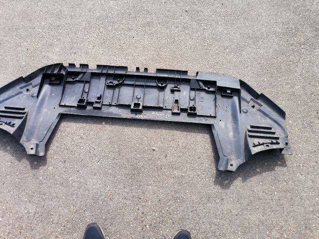 bontott TOYOTA PROACE Alsó Motorburkolat