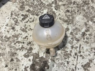 bontott TOYOTA PROACE CITY VERSO Kiegyenlítő Tartály