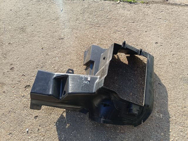 bontott TOYOTA PROACE CITY VERSO Levegőbeszívó Keret