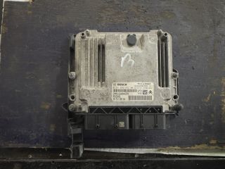 bontott TOYOTA PROACE CITY VERSO Motorvezérlő