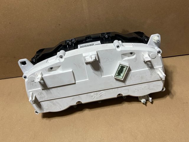 bontott TOYOTA PROACE CITY VERSO Kilométeróra