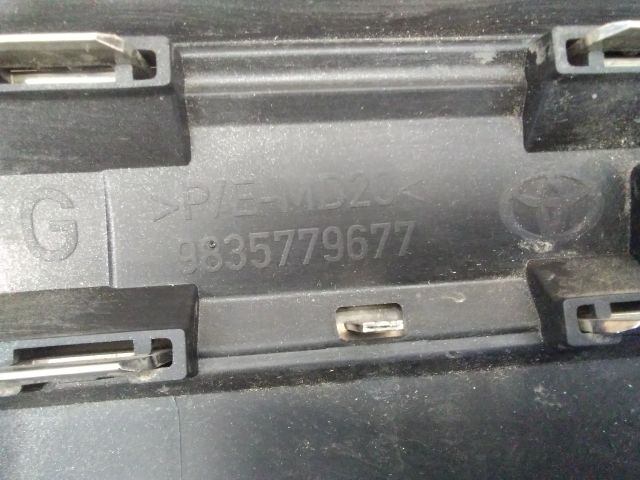 bontott TOYOTA PROACE CITY VERSO Bal első Ajtó Díszléc