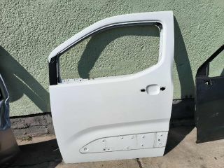 bontott TOYOTA PROACE CITY VERSO Bal első Ajtó (Részeivel)