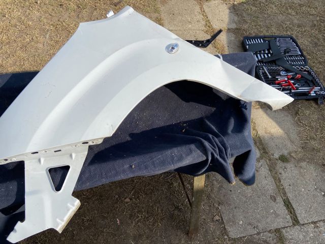 bontott TOYOTA PROACE CITY VERSO Bal első Sárvédő