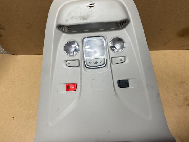 bontott TOYOTA PROACE CITY VERSO Beltér Világítás Első