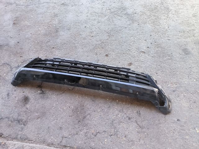 bontott TOYOTA PROACE CITY VERSO Első Lökhárító Alsó (Műanyag)