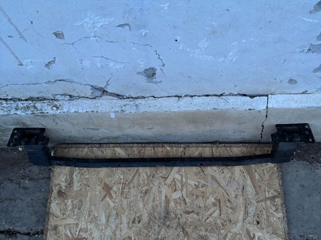 bontott TOYOTA PROACE CITY VERSO Első Lökhárító Merevítő (Fém)