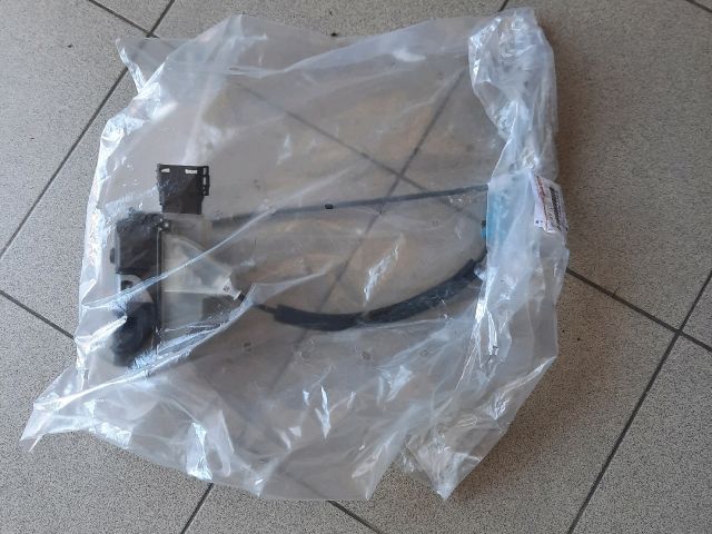 bontott TOYOTA PROACE CITY VERSO Jobb első Ajtózár