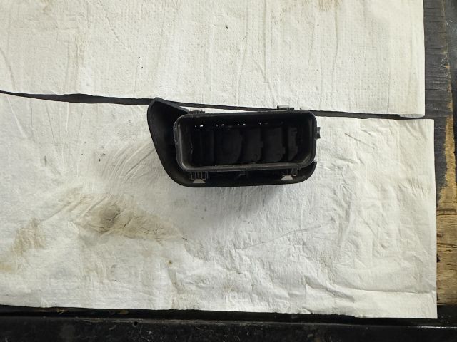 bontott TOYOTA PROACE CITY VERSO Jobb Szellőző