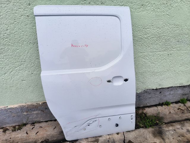 bontott TOYOTA PROACE CITY VERSO Jobb Tolóajtó (Üres lemez)