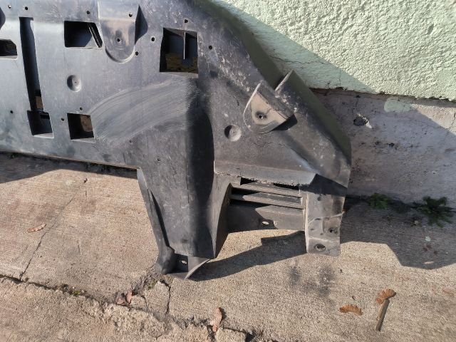 bontott TOYOTA PROACE Első Lökhárító Alsó (Műanyag)