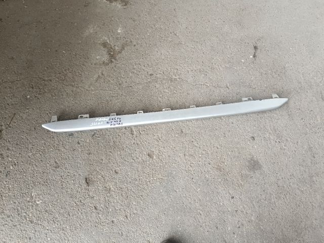 bontott TOYOTA PROACE Első Lökhárító Díszléc