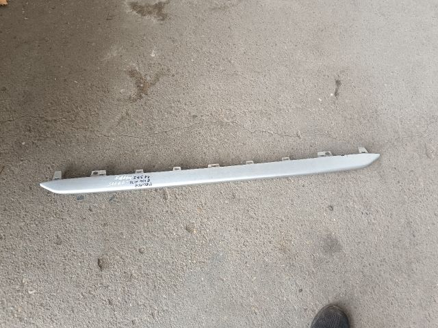 bontott TOYOTA PROACE Első Lökhárító Díszléc