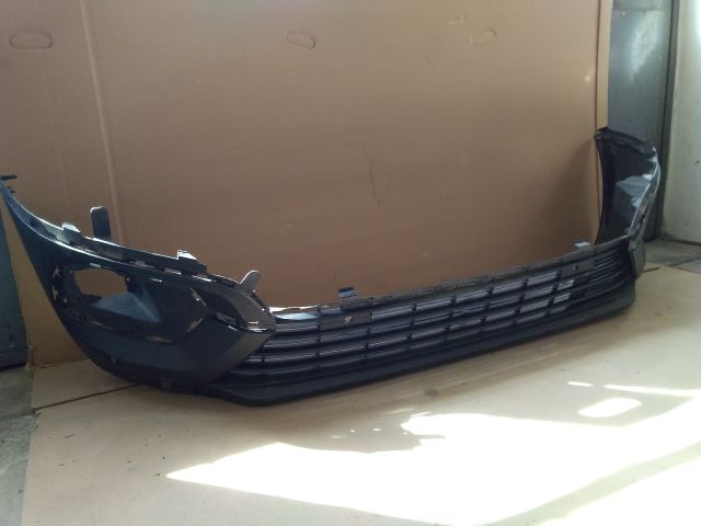 bontott TOYOTA PROACE Első Lökhárító (Üresen)