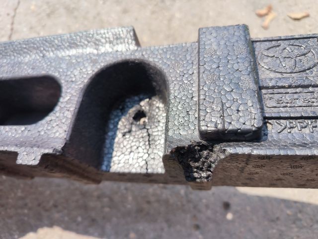 bontott TOYOTA PROACE Első Lökhárító Ütközés Elnyelő Hab