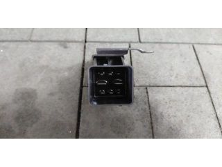 bontott TOYOTA PROACE Izzító Relé