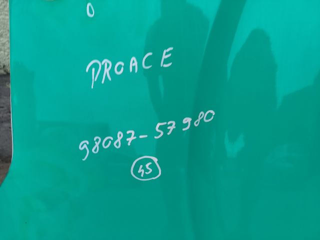 bontott TOYOTA PROACE Jobb első Sárvédő