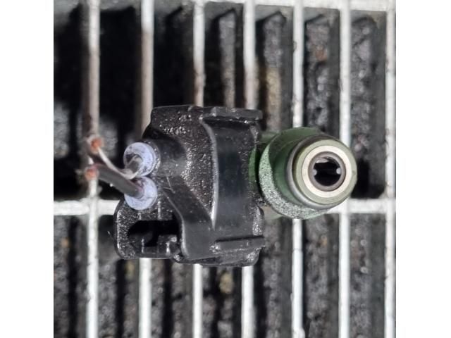 bontott TOYOTA RAV 4 Porlasztó (1 db)