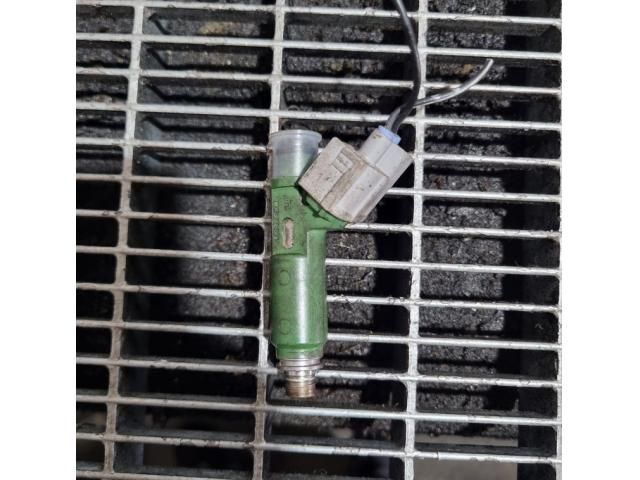 bontott TOYOTA RAV 4 Porlasztó (1 db)