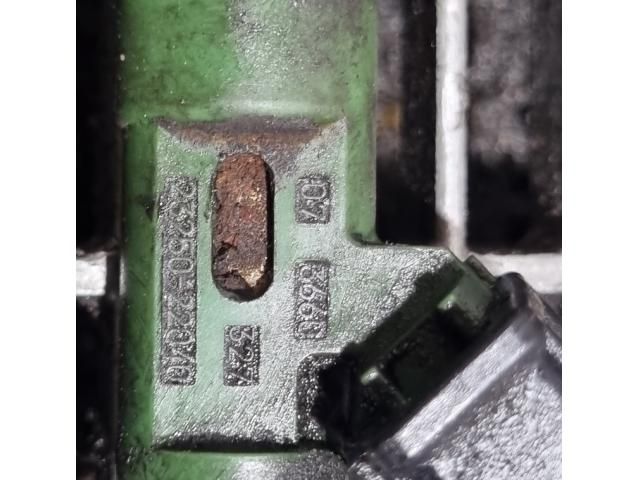 bontott TOYOTA RAV 4 Porlasztó (1 db)