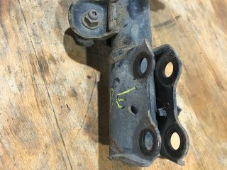 bontott TOYOTA RAV 4 Bal első Gólyaláb (Lengécsillapító, Rugó)