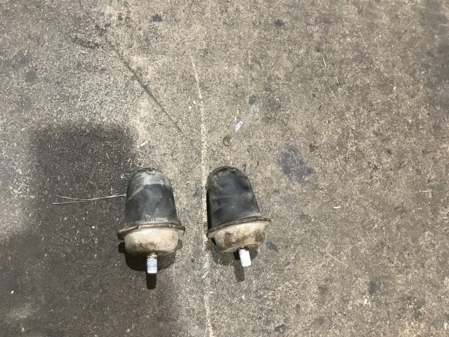 bontott TOYOTA RAV 4 Hátsó Rugóütköző Gumibak