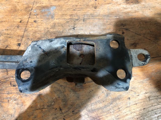 bontott TOYOTA RAV 4 Bal hátsó Hosszlengőkar