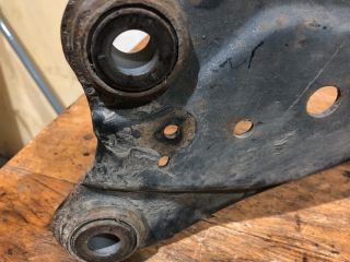 bontott TOYOTA RAV 4 Bal hátsó Hosszlengőkar