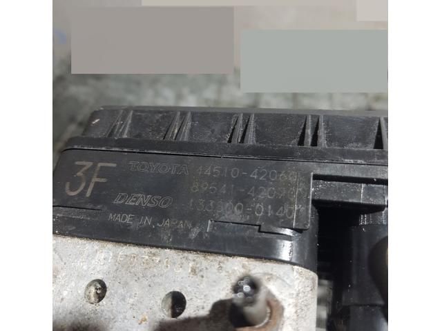 bontott TOYOTA RAV 4 ABS Kocka