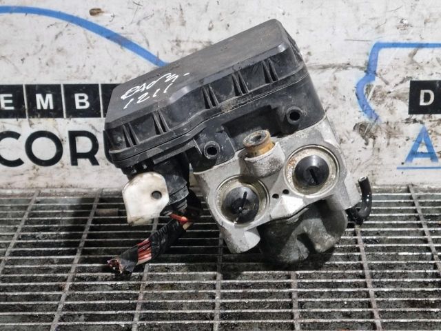 bontott TOYOTA RAV 4 ABS Kocka