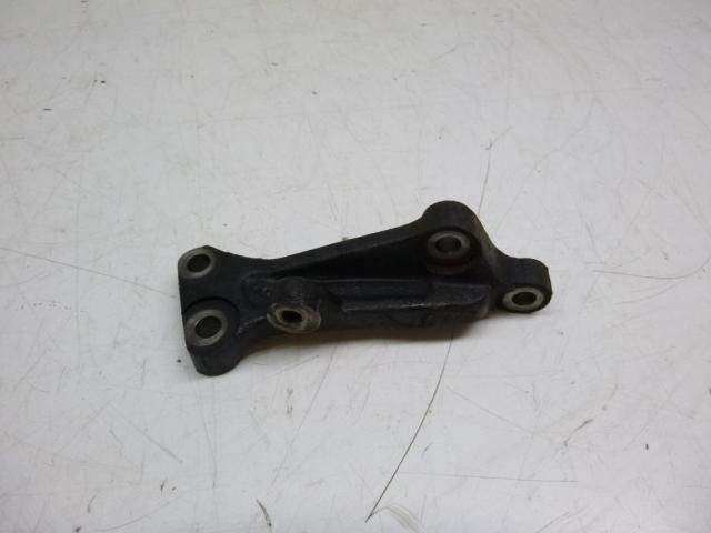 bontott TOYOTA RAV 4 Adagoló Tartó Bak