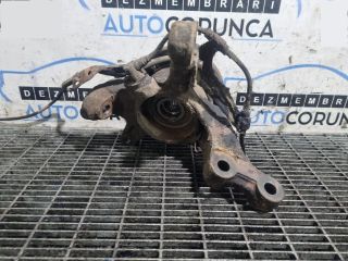 bontott TOYOTA RAV 4 Bal első Csonkállvány