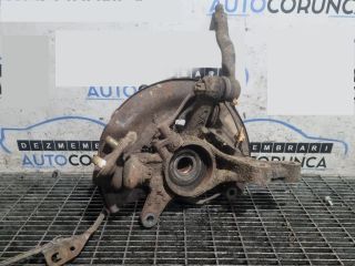 bontott TOYOTA RAV 4 Bal első Csonkállvány