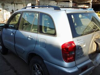 bontott TOYOTA RAV 4 Bal Féltengely