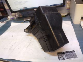 bontott TOYOTA RAV 4 Biztosítéktábla Motortér