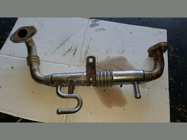 bontott TOYOTA RAV 4 EGR Hűtő Cső