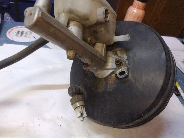 bontott TOYOTA RAV 4 Fékrásegítő