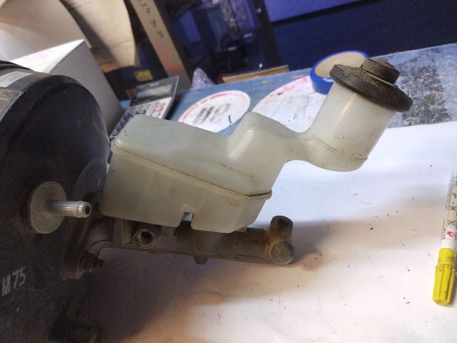 bontott TOYOTA RAV 4 Fékrásegítő