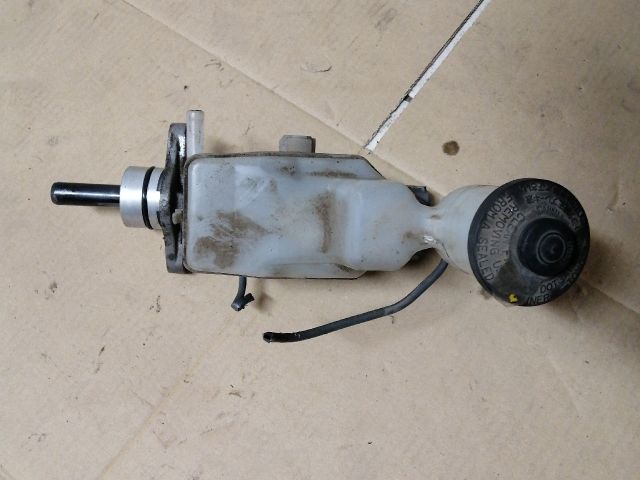 bontott TOYOTA RAV 4 Főfékhenger