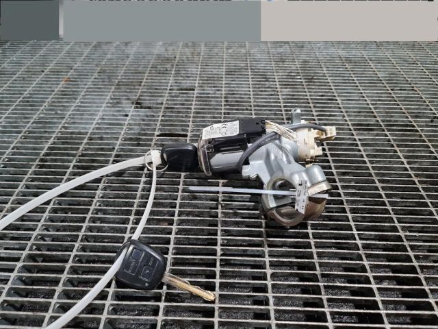 bontott TOYOTA RAV 4 Gyújtáskapcsoló