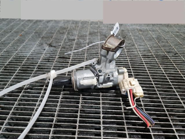 bontott TOYOTA RAV 4 Gyújtáskapcsoló