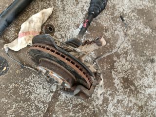 bontott TOYOTA RAV 4 Jobb első Csonkállvány Kerékaggyal