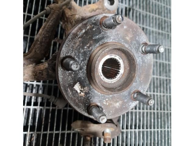 bontott TOYOTA RAV 4 Jobb első Csonkállvány