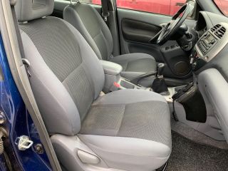 bontott TOYOTA RAV 4 Jobb hátsó Rugó