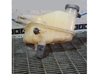 bontott TOYOTA RAV 4 Kiegyenlítő Tartály