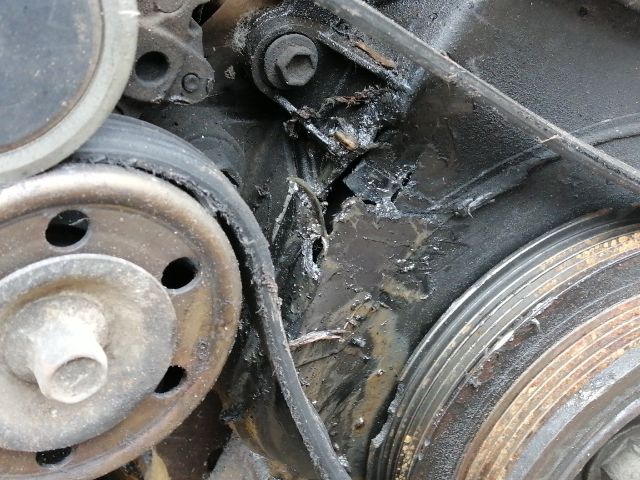 bontott TOYOTA RAV 4 Komplett Motor (Segédberendezésekkel)