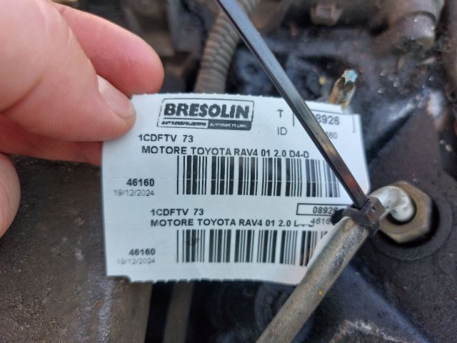 bontott TOYOTA RAV 4 Komplett Motor (Segédberendezésekkel)